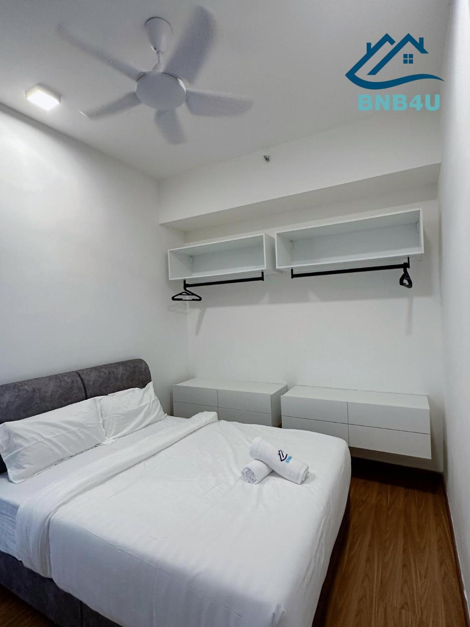 Beacon 2Br Infinity Pool - By Bnb4U George Town Exteriér fotografie