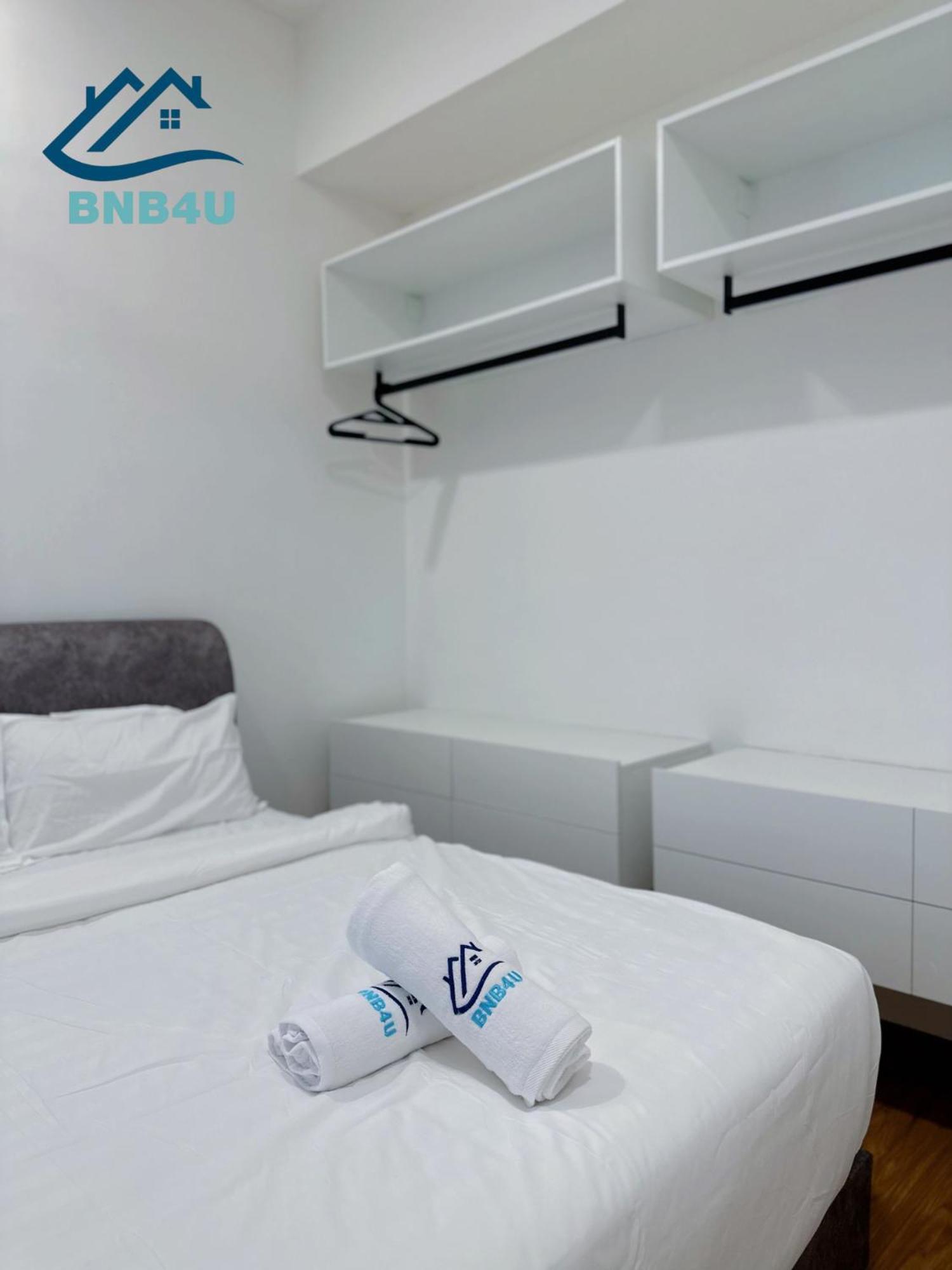 Beacon 2Br Infinity Pool - By Bnb4U George Town Exteriér fotografie