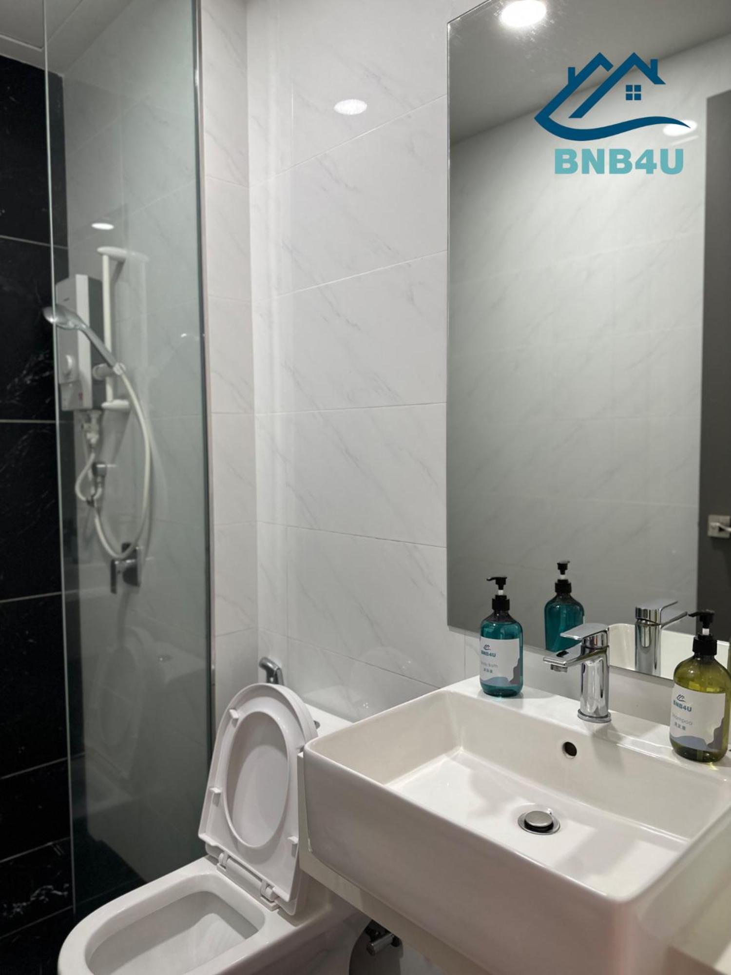 Beacon 2Br Infinity Pool - By Bnb4U George Town Exteriér fotografie