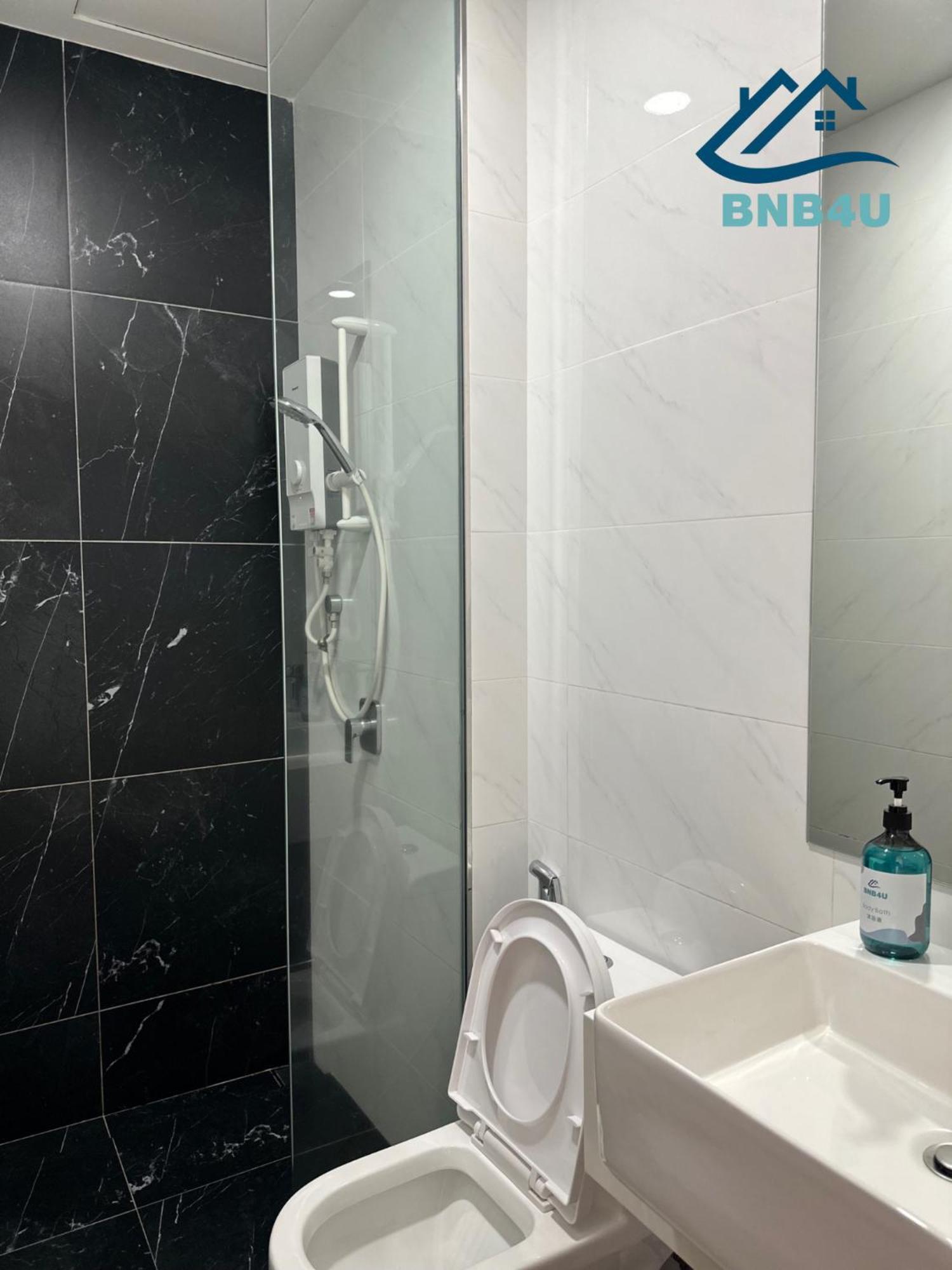Beacon 2Br Infinity Pool - By Bnb4U George Town Exteriér fotografie